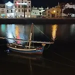 Varanda, Town Centre * Ταβίρα