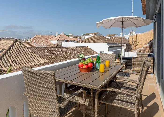 Varanda, Town Centre *